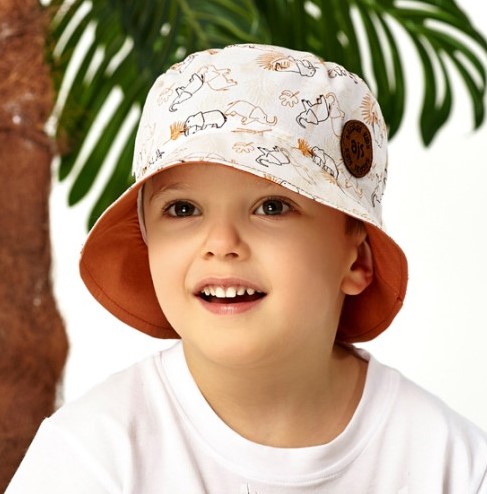 kapelusz-chlopiecy-na-lato-998bbo-1.jpg